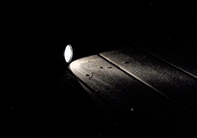 flashlight, dark